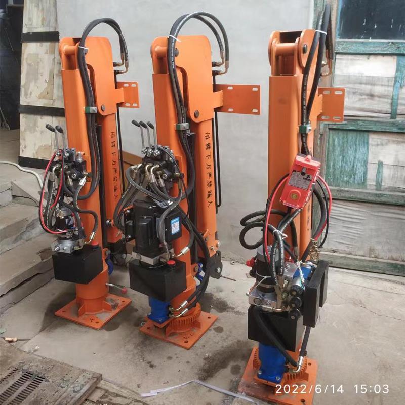 绛县重汽蓝牌随车吊 3.2吨 国六动力强 液压驱动 农用自卸起重机